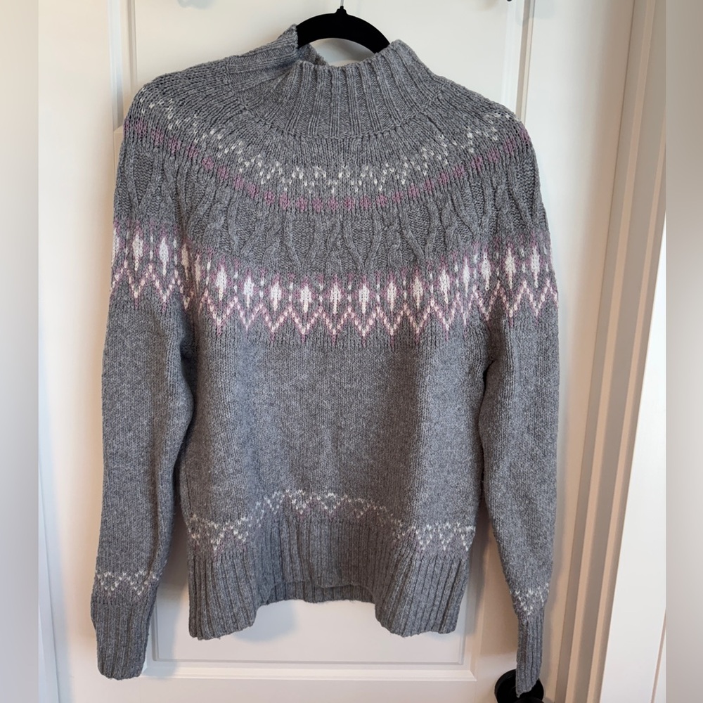 Gray and Pink Patterned Women's Sweater